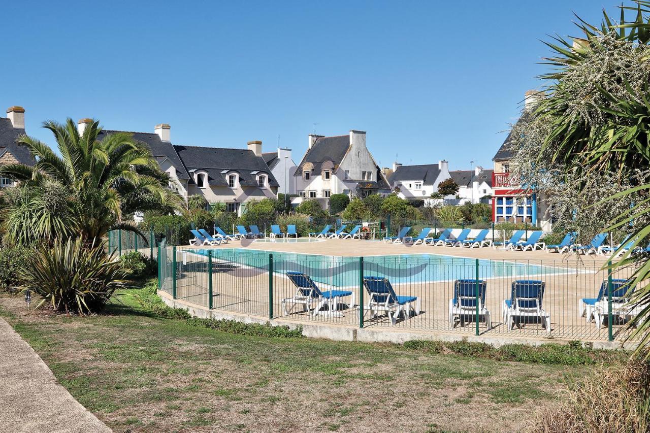 LocaLise au Guilvinec - A28 - Belle vue sur la mer, la piscine et le jardin - - Tout à pied, plages, port, centre, commerces, marché - Wifi inclus - Linge de lit inclus Esterno foto